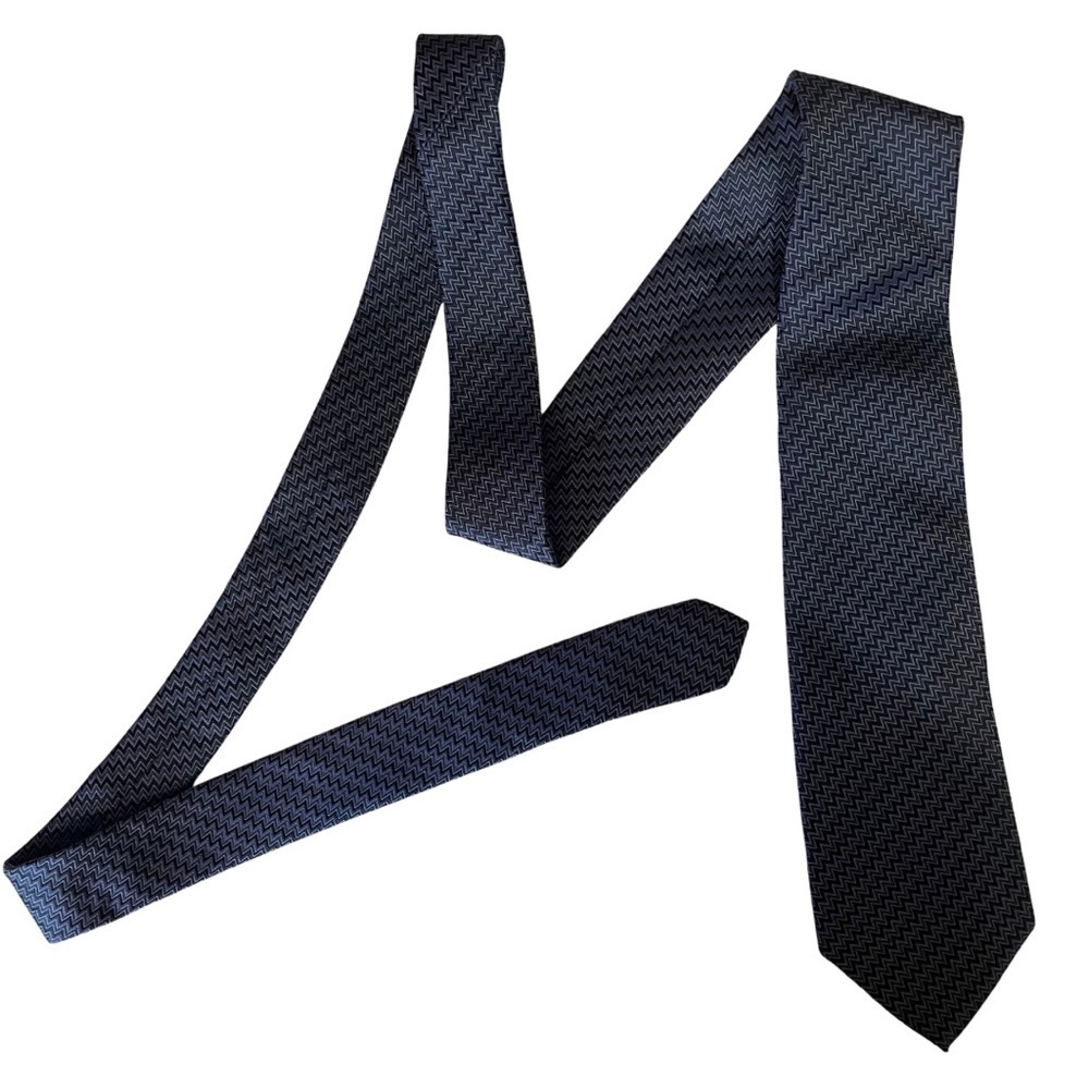 Z Zegna Black and Gray Zigzag Tie - Picture 2 of 7